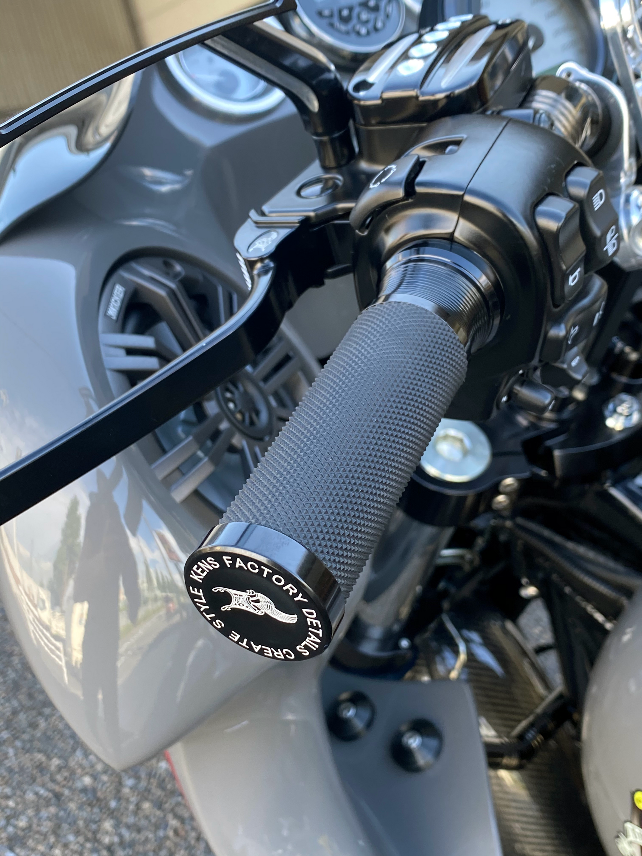 Next Level Fine Rubber Grips KFG-01 TBW – ケンズファクトリー